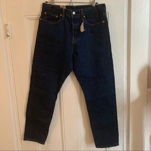 Levi’s Wedgie Fit Jeans in Dark Wash